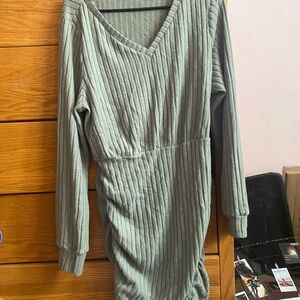 Elegant Green Ribbed Dress